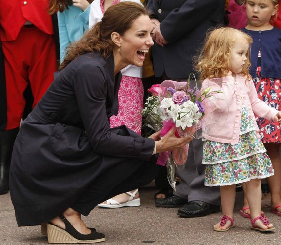 kate middleton wedge espadrilles canadian tour