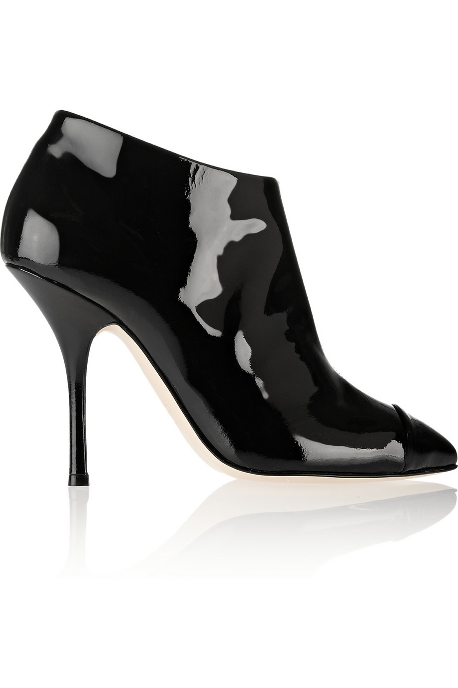 9 Designer White Wedding Shoes Under $250 9 Designer White Wedding Shoes Under $250