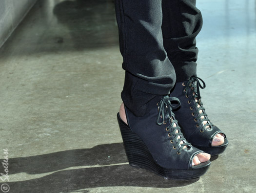 black string up boots