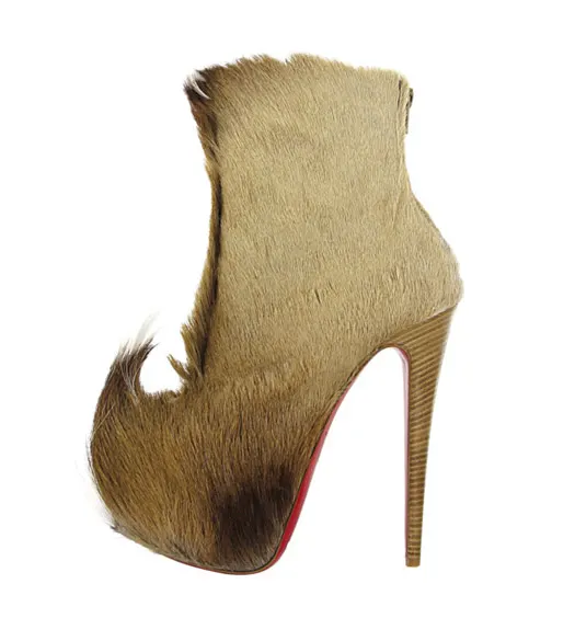 Freak-Shoe Friday - Elf or Louboutin?!