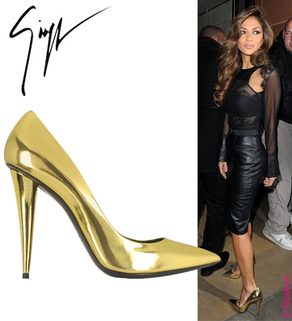 Celebrity Shoe Style Nicole Scherzinger In Giuseppe Zanotti Gold Metallics Stis Pointed Toe Fashion Singer Celeb Lace Black Leather
