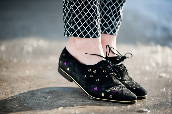 Toronto Street Style Fashion - Vintage Maud Frizon suede lace up brogues, Gap Diamond Print pants