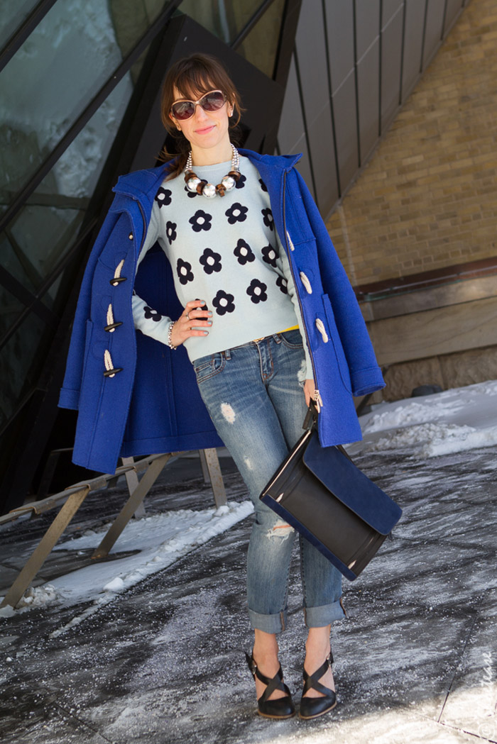 Toronto Street Style - Joe Fresh Flower Sweater, Zara Clutch, Toggle Cobalt Blue Coat, Marc Jacobs Shoes