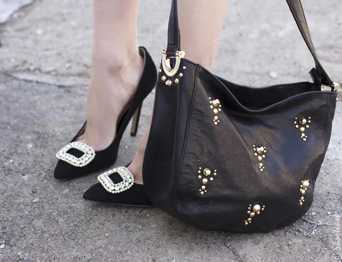 Toronto Street Style - Leather Purse, Black Pumps, Diamond Shoe Clips