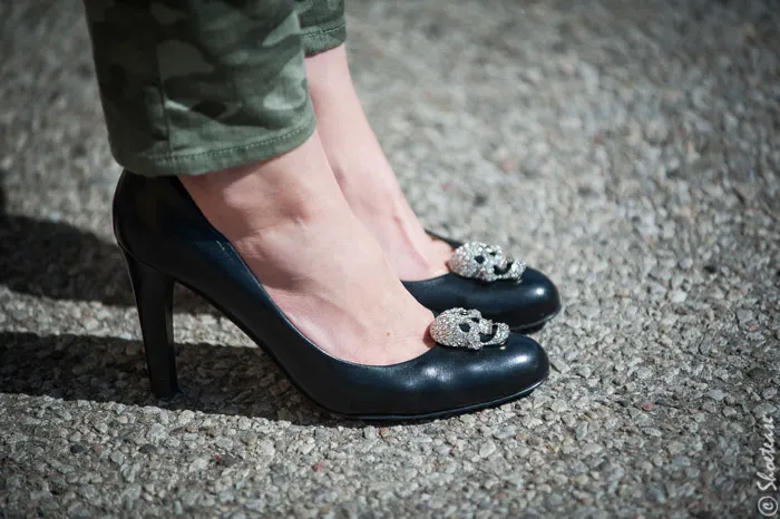 Toronto Street Style Fashion - Black High Heel with Sparkle Skull Shoe Clips, Camo Pants