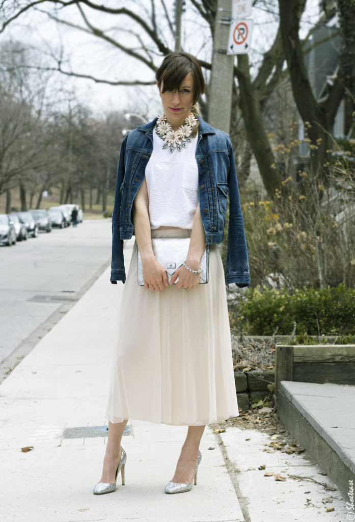 Toronto Street Style - Blush Pink Tulle Skirt, White T-Shirt & Silver