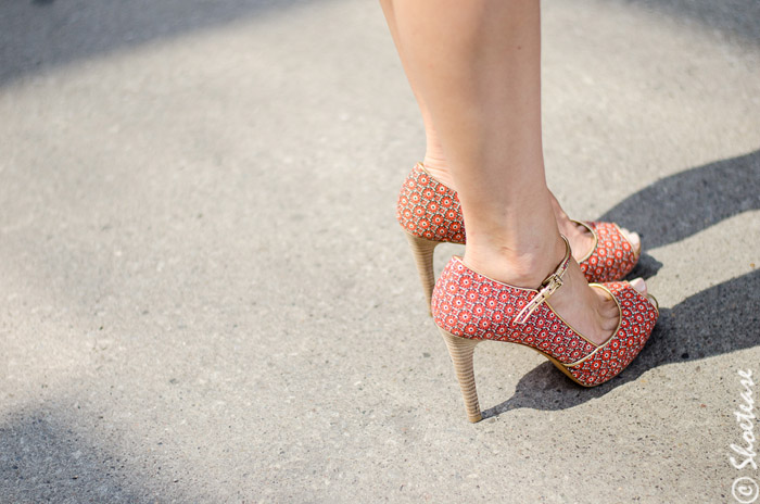 Toronto Street Style - Floral Peep-Toes & Rompers