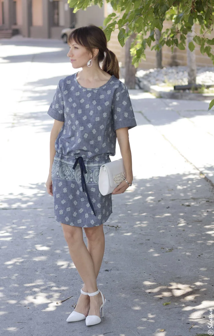 Street Style Gap Chambray bandana dress