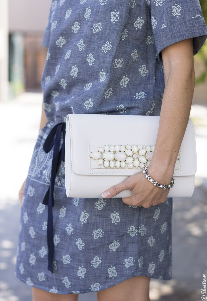 Street Style Gap Chambray bandana dress