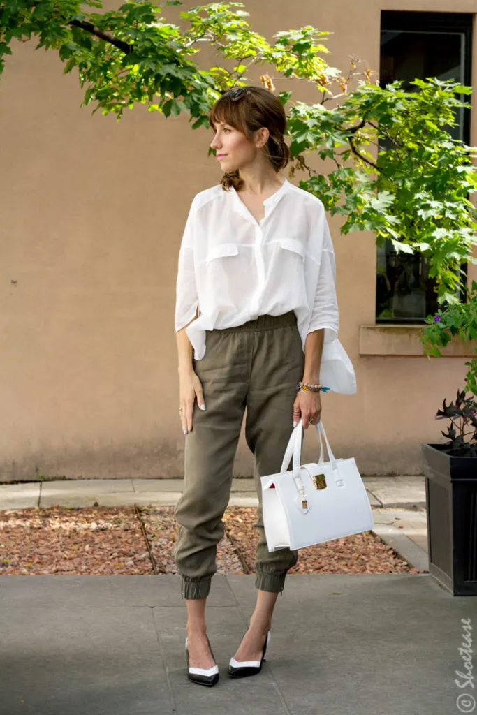 Black and White Pumps Outfit