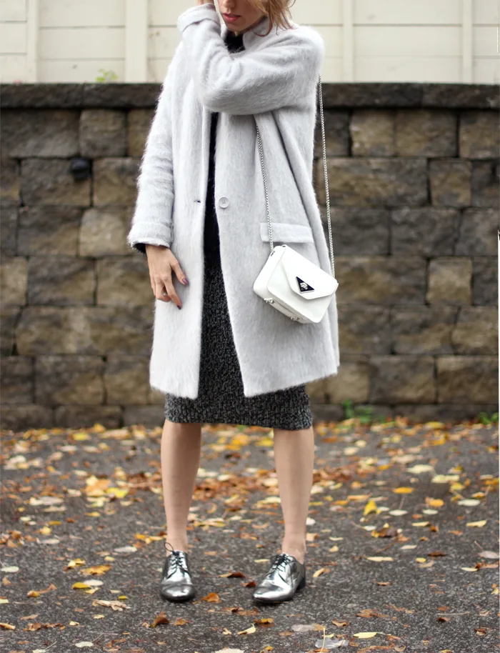 miu miu patent leather sneakers