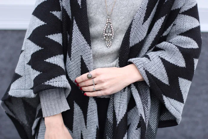 silver ring party zigzag poncho