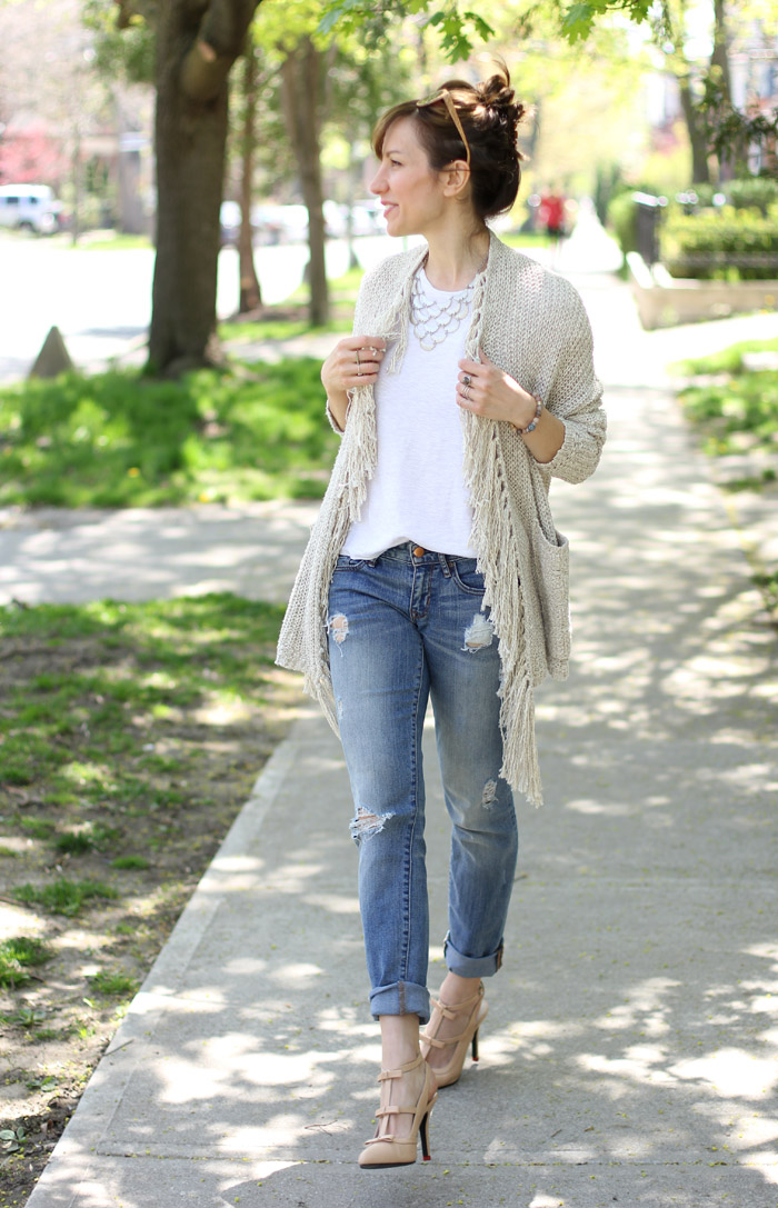 Nude Bow Heels, Boyfriend Jeans & Fringed Sweater