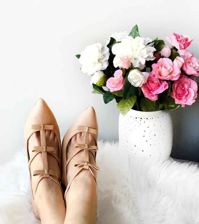 Strappy nude comfortable shoe bows sshoes