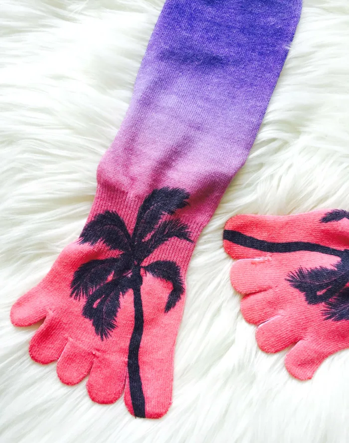 Toesox socks with toes tropical print