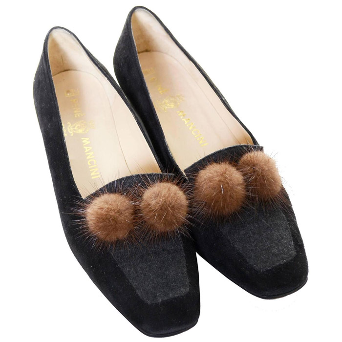 Ugly Pom Pom Loafers brown