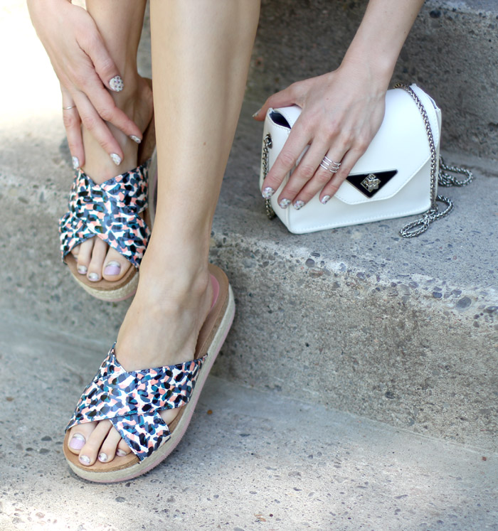 Summer Outfit with Funfetty Platform Slides
