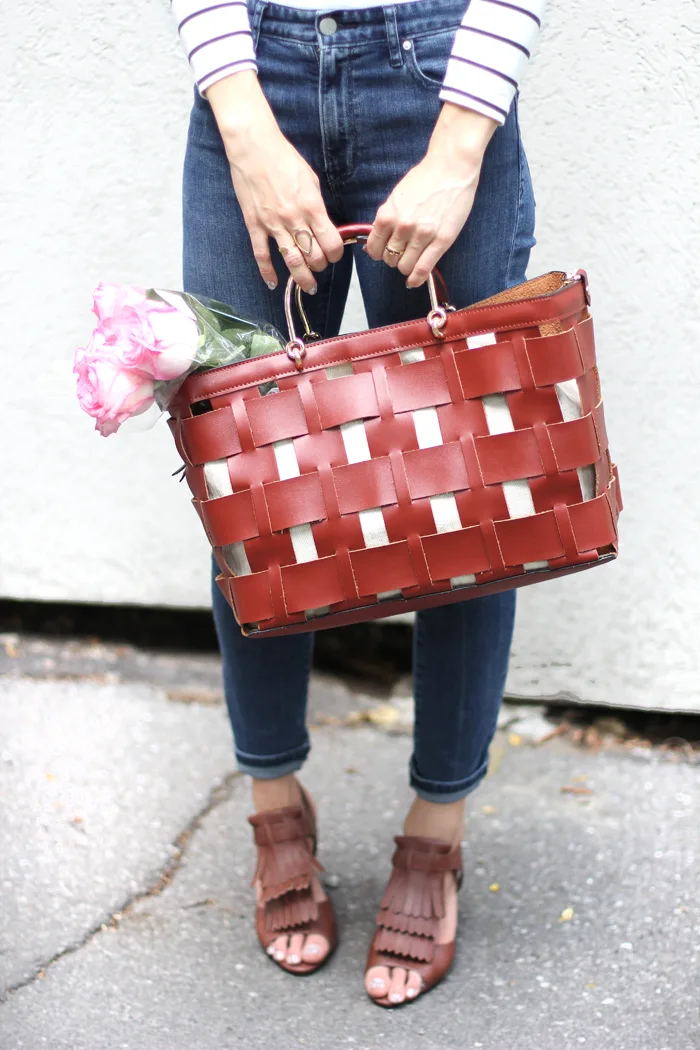 Fringe Sandals Basket tote