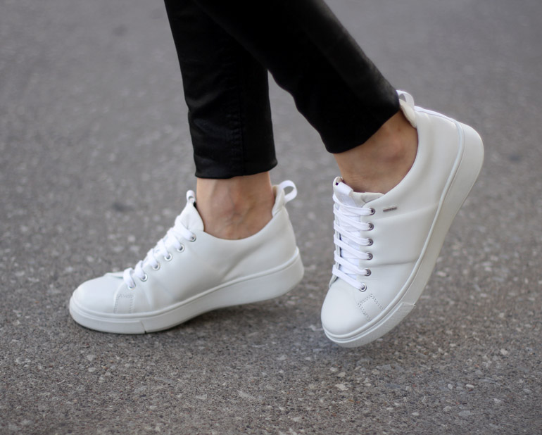 Gezag constante Voorkomen Waterproof White Sneakers - Geox Amphibiox