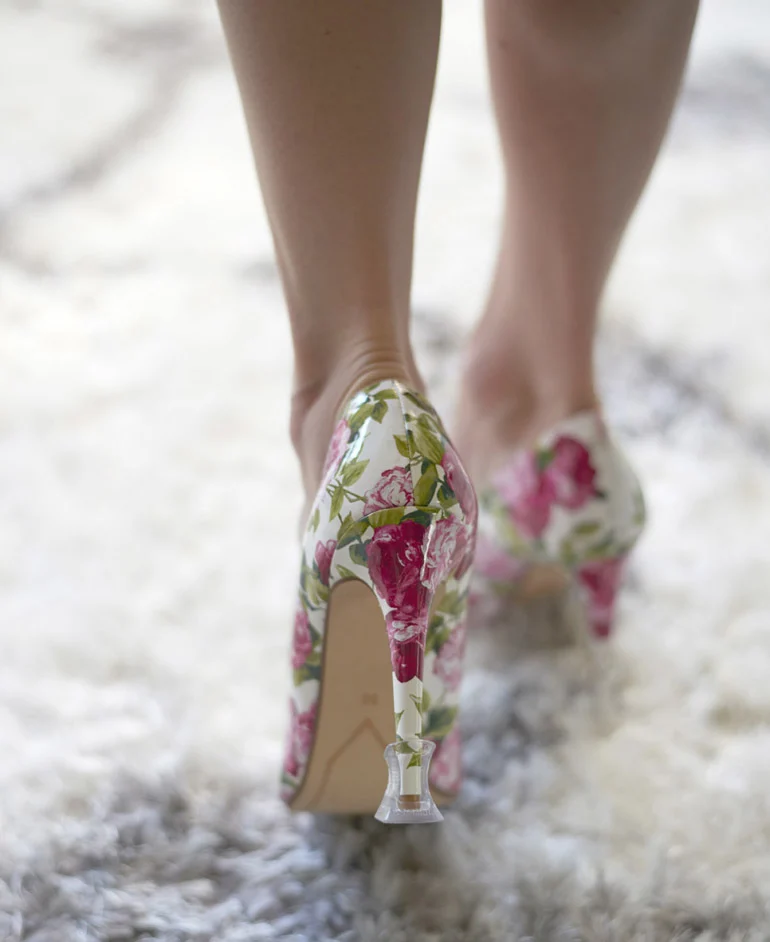 Best High Heel Protectors for Grass + More – Footwear News