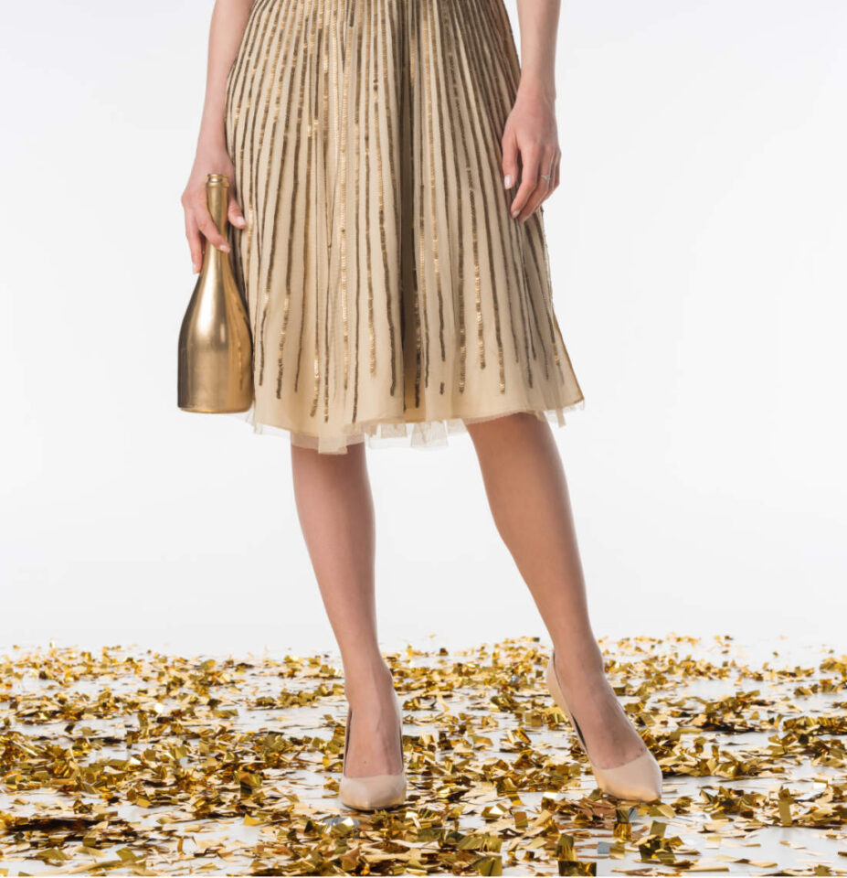 what color shoes should i wear with a champagne dress