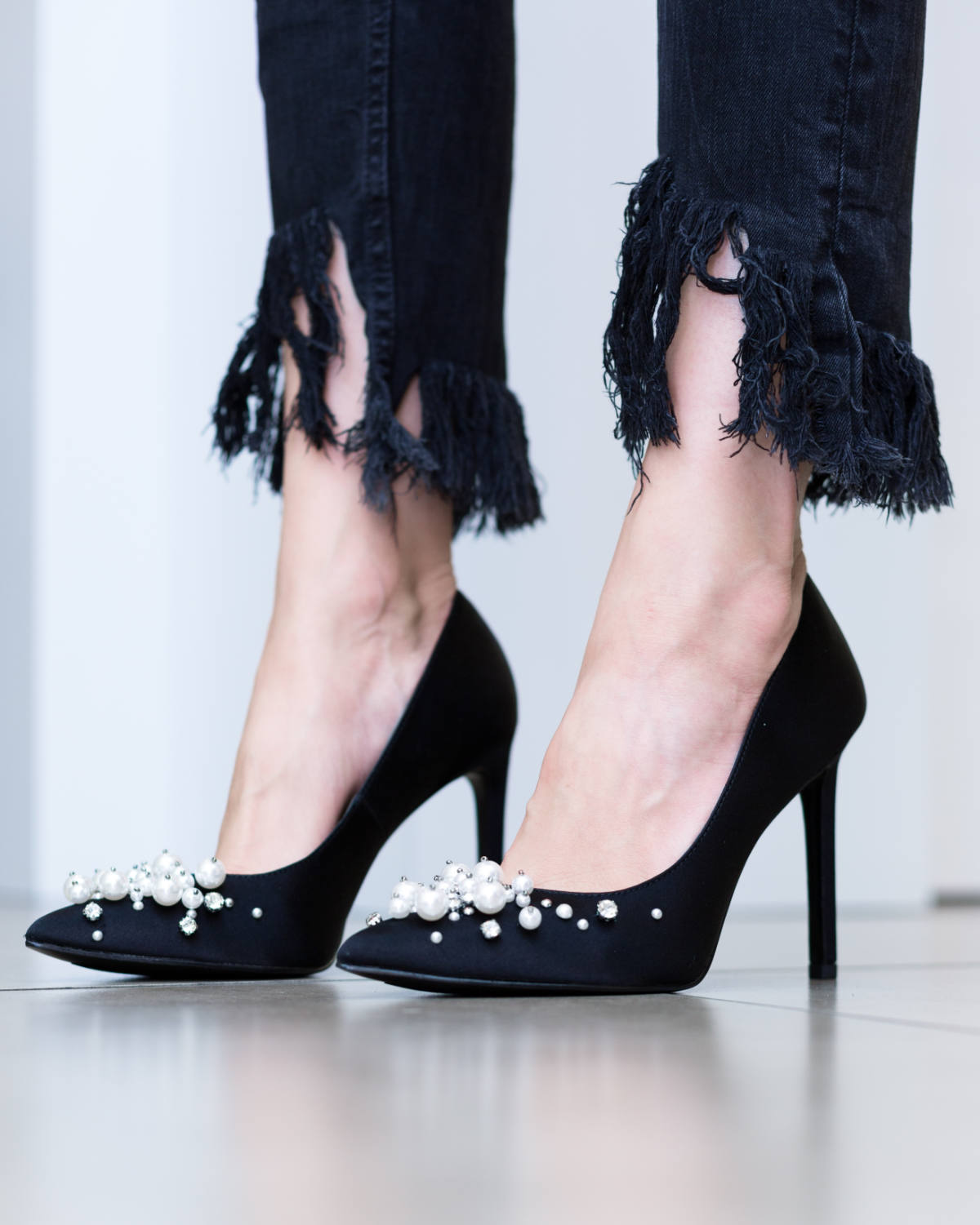 What are stilettos? the Difference Stilettos vs Pumps?