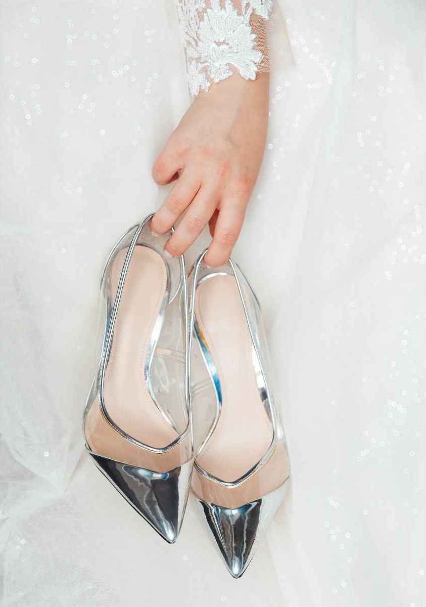 14 Alternative & Non-Traditional Wedding Shoes for Unique Brides