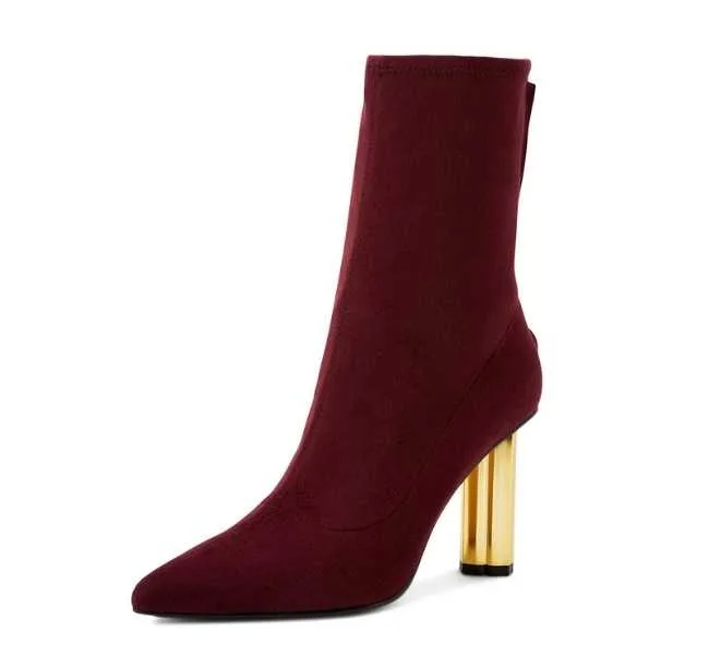 What Color Shoes With Red Dress 2023 (color, shoes, dress, 2023, best color shoes wear, Stuart Weitzman Nudist sandal)