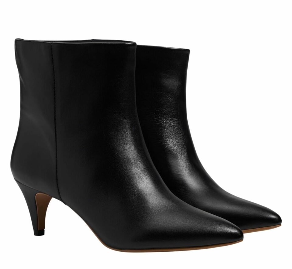 How to Wear Ankle Boots with Dress Pants A Woman's Guide